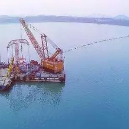 魯能江蘇東臺200兆瓦海上風電海纜敷設(shè)完成